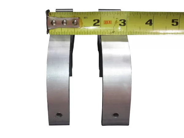 A measurement comparison between Severe Duty and Regular Duty Scaffolding Walkboard Hooks
